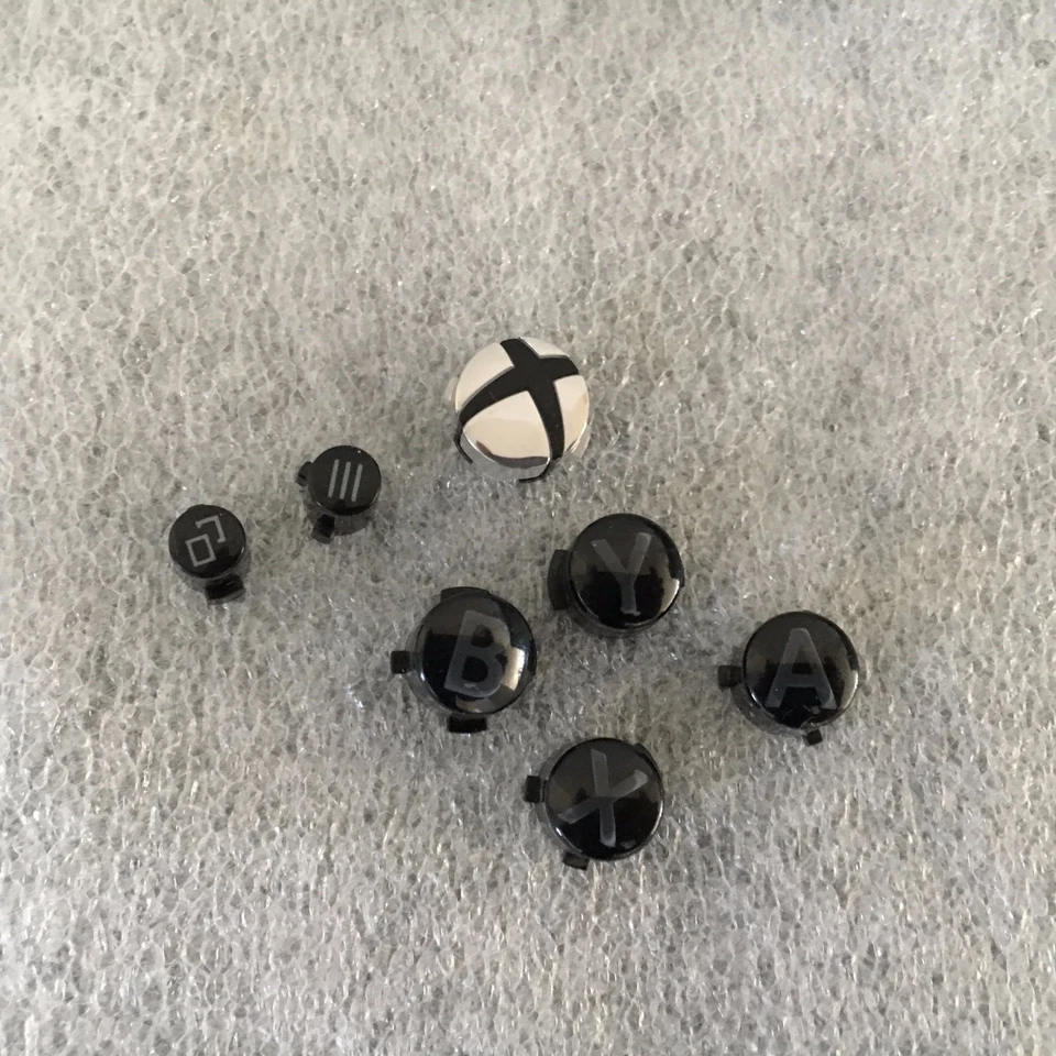 Xbox One Elite 控制器替换按钮 — 第 1/1 张图片