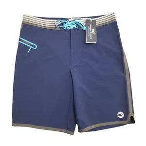 Neu mit Etikett Vineyard Vines Tilefish Tech Boardshorts für Herren Größe 30 Farbe Deep Bay Blue - Bild 1 von 11