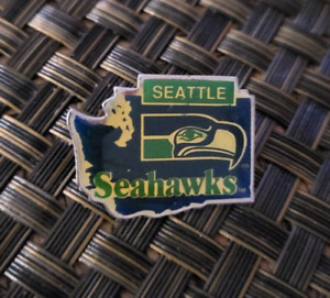 VINTAGE 1992 NFL FOOTBALL SEATTLE SEAHAWKS TEAM LOGO COLLECTIBLE PIN RARE