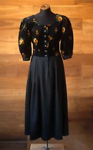 Women's black velor vintage Bavarian dress with copper flowers, size m, l - Picture 1 of 6
