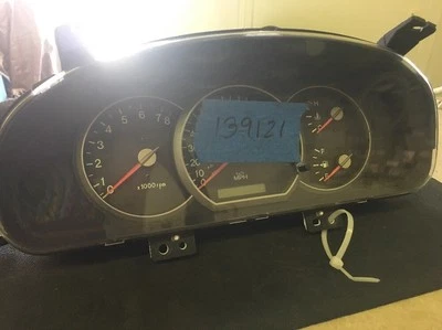 04 05 KIA Sedona 2003 OEM velocímetro de clúster 11000-747210 k, 20041209 Foto 1 de 4