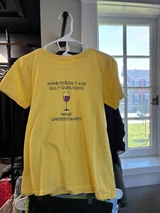 T-shirt donna manica corta Life Is Good Wine non fa domande stupide - Taglia S - Foto 1 di 4
