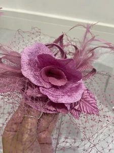 Debenhams Fuchsia Pink Floral Feathers Bird Cage Wedding Events Hair Clip - Picture 1 of 6