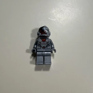 Lego DC Super Heroes Cyborg Minifigure sh470 - Justice League 76098 - Picture 1 of 4