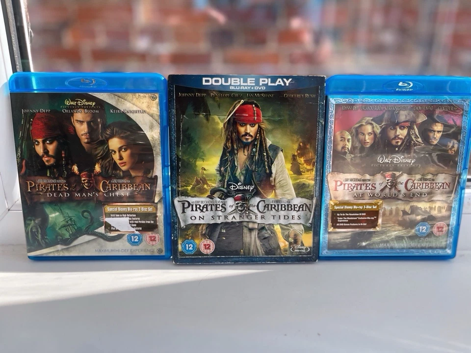 Pirates Of The Caribbean 3 Movie Blu Ray Bundle. - Image 1 of 1