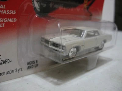 Pontiac GTO Johnny Lightning interior blanco/blanco 1964 techo rígido Foto 1 de 4