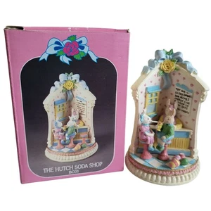 Bunny Corners The Hutch Soda Shop Harz Figur & Box Ostern Dekoration 4" hoch - Bild 1 von 6