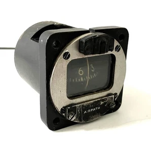 Brújula magnética vintage de la Fuerza Aérea de los Estados Unidos MS17983-2 piloto militar en espera - Imagen 1 de 10