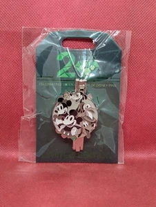 Disney 20 Years of Pin Trading Hinged Progression Goofy Donald Mickey Pin LE 750 - Picture 1 of 2