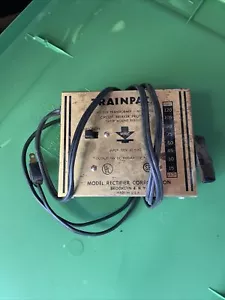 MRC Trainpack Model 100 for HO Scale Trains Variable DC and fixed AC circuits - Picture 1 of 2