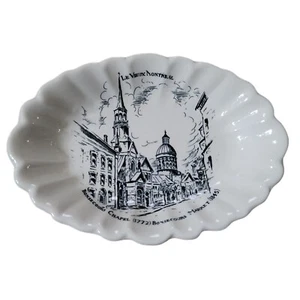 Vintage Le Vieux Montreal 6.25" Trinket Candy Dish Crown Devon Ironstone England - Picture 1 of 4