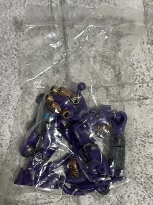 Halo Mega Bloks Purple Covenant Hunter Mini Figure UNSC Wolverine 96833 - Image 1 of 3