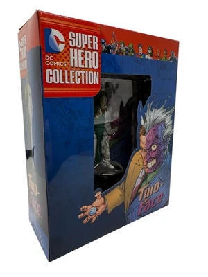 Eaglemoss DC Super Hero Collection Two-Face Figurine with Magazine Foto 1 de 4
