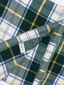 LL Bean Vintage Wool Camp Blanket 102x73 Green Plaid Whipstitch Cabin Throw - Picture 1 of 3