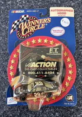 Vintage NASCAR Kevin Harvick E.T. #29 Monte Carlo Winner’s Circle 1/64 Diecast - Image 1 of 3