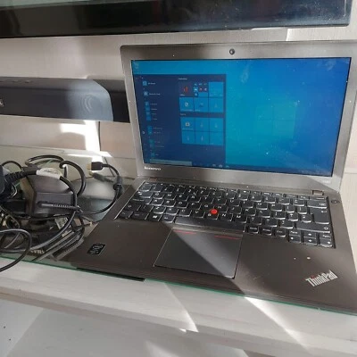 Lenovo Thinkpad X240 Core i5-4300U 8GB Ram 500GB HDD Windows 10 Webcam Laptop - Image 1 of 4