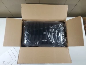 NEU Tork Kernloser Hochleistungs-Badetuchspender Schwarz 47 32 08 - Bild 1 von 5