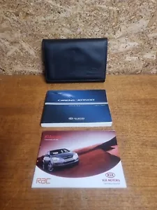 Kia Carens / Rondo Owners Manual Handbook Book Pack & Waller 06-13 Mk2 - Picture 1 of 13