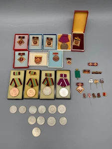 BUNDLE GDR ORDER AWARD + COINS NVA PIN PINS CIVIL DEFENSE - Picture 1 of 10
