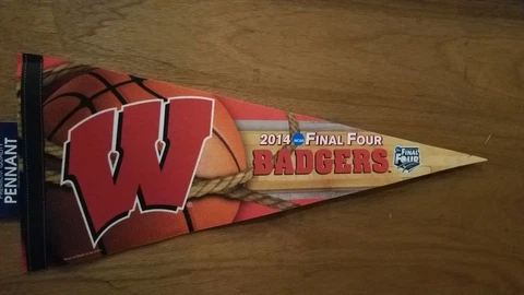 2014 Final Four 12x30 Premium Pennant Wisconsin Badgers Cover