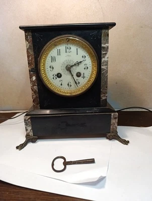 Ancienne Horloge "Girard" - Photo 1/4