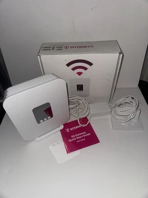 T-MOBILE 5G GATEWAY WIFI HOTSPOT TMO-G4AR WHITE KIT WiFi 0DU81500E25 Works - Image 1 of 4