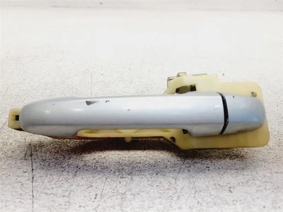 Manija exterior de puerta derecha pasajero trasero Hyundai Sonata 2006-2010 82651-3K000 Foto 1 de 4