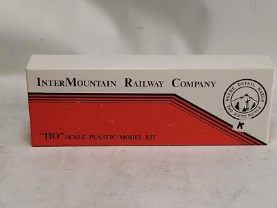 InterMountain HO Scale 193 AAR 40' Boxcar Chesapeake & Ohio No 3273 - Image 1 of 4