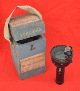 HAND HELD WAR TIME COMPASS TYPE 06A, 6A/1248 HAND BEARING - WITH BOX - Picture 1 of 10