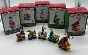 Hallmark 1998 Merry Miniatures Mickey & Co. Express Disney Train Set of 5 - Picture 1 of 3