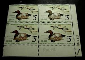 UNITED STATES SCOTT #RW42 PLATE BLOCK OF 4 UNUSED NEVER HINGED CAT VALUE $65.00 - Picture 1 of 2