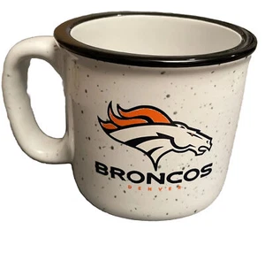 Taza de café fogata moteada de 15 OZ Denver Broncos de la NFL - Imagen 1 de 3