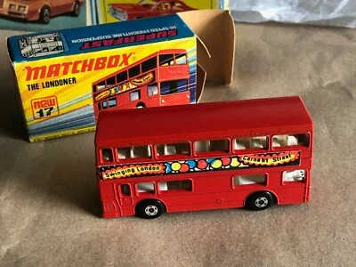 Difícil de encontrar Matchbox Superfast 17 rojo The Londoner Bus Carnaby Street casi como nuevo caja I1 Foto 1 de 4