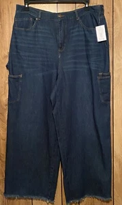 NWT WESTBOUND WOMAN 20W Short Dark Indigo Carpenter Cargo Jeans Pants - Picture 1 of 7