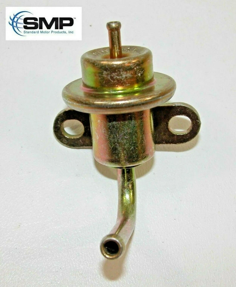 SMP PR132 Fuel Pressure Regulator Fits 94-97 Celica 93-97 Corolla & Geo Prizm - Image 1 of 4