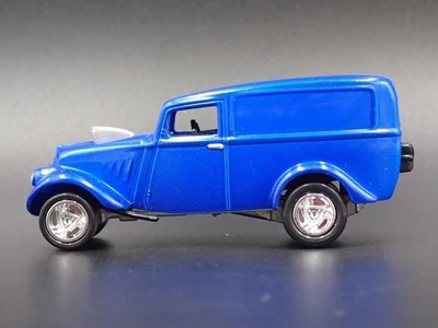 1933 33 Willys Pannello Furgone Blu 1:64 Scala da Collezione Diorama Modellino - Immagine 1 di 4