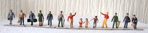 20 mm Painted Railway Figures Plastic with Stand - Foto 1 di 2