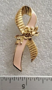 Vintage Signed Avon Breast Cancer Awareness Pin - Gold Tone Rose - Picture 1 of 4