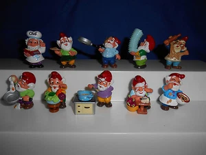 KITCHEN GNOMES Set of 10 Plastic Figurines Kinder Surprise ZWERGE LUPIN Figures - Picture 1 of 12