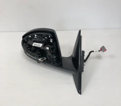 Genuine Range Rover Evoque RH Outer Rear View Mirror LR066886 - Image 1 of 3