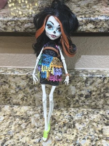 Muñeca Monster High Skelita Calaveras Scaris City of Frights - Imagen 1 de 3