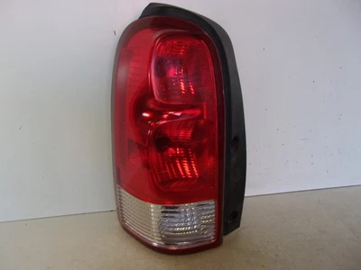 Lanterna traseira 2005 - 2009 Pontiac Montana / Chevrolet Uplander driver LH fabricante de equipamento original - Imagem 1 de 4