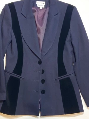 Blazer Neiman Marcus Penny Pear para mujer talla 8 púrpura lana con detalles de terciopelo Foto 1 de 4