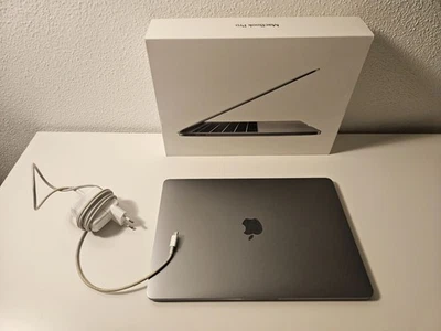 Apple MacBook Pro 13" silber – i5 / 8GB / 128GB SSD / 1,37 KG / OVP - Bild 1 von 4