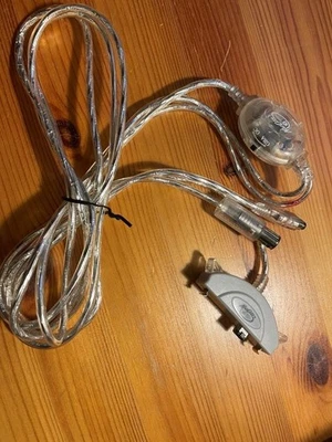 Adaptador de cable Mad Catz Ultra Link para GameCube a Gameboy Advance GBA Foto 1 de 2