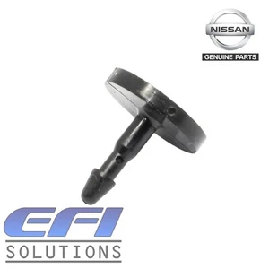 Genuine Nissan Trim clip "Nissan" - See Description - Picture 1 of 2