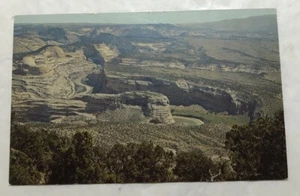 Dinosaur National Monument Colorado & Utah. Postcard (F2) - Picture 1 of 2