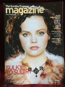 EXPRESS ON SUNDAY mag 12-Dec-1999 CHRISTINA RICCI Steps Madness Suggs Ali Potter - Picture 1 of 2
