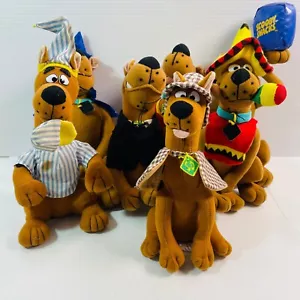 Scooby Doo Plush Toys x 7 20cm Scooby-Doo - Picture 1 of 24