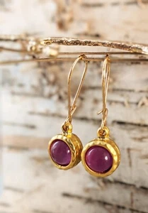 Natural  Genuine Lavender Jade In Gold Brushed Setting  Drop Down Earrings - Picture 1 of 4
